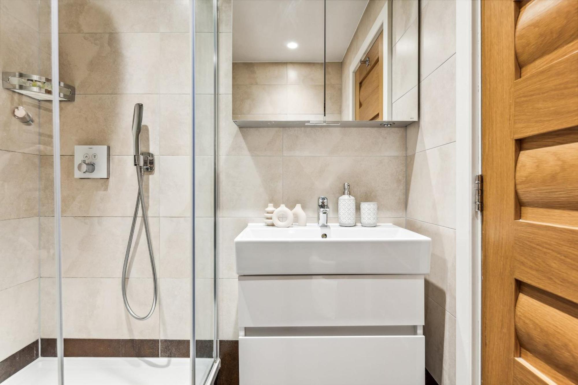 Modern 1Br In Central Fitzrovia - Cityapartmentstay لندن المظهر الخارجي الصورة